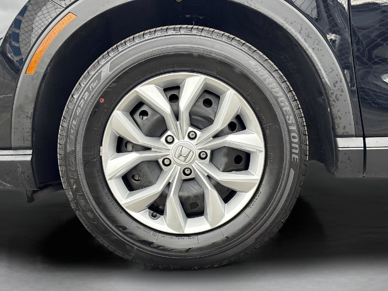 Certified 2025 Honda CR-V LX image 11