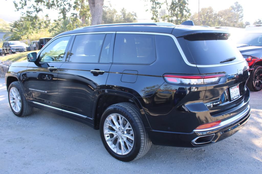 Used 2021 Jeep Grand Cherokee L Summit w/ Advanced Protech Group IV AWD/4WD image 6