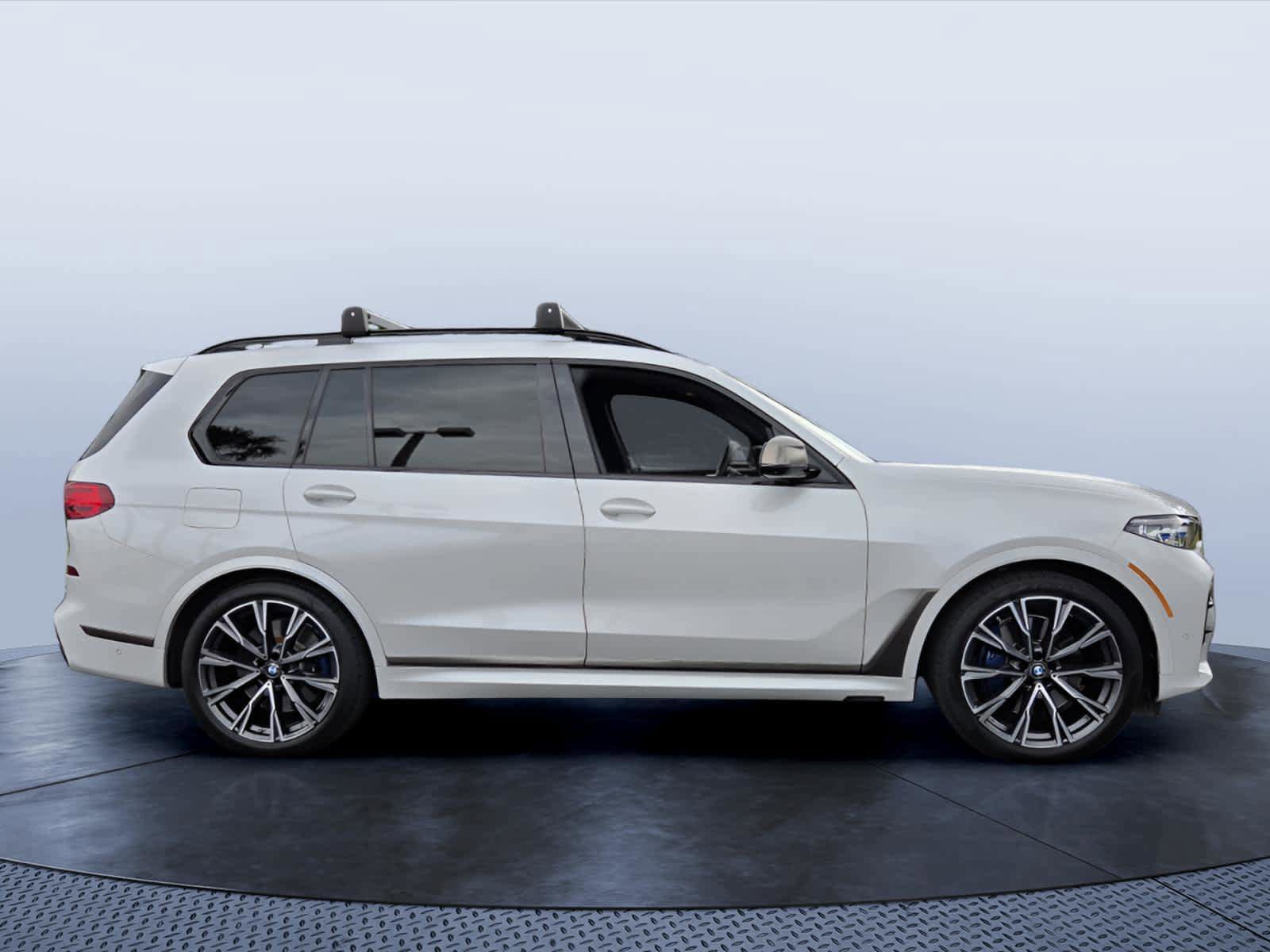 Used 2021 BMW X7 M50i AWD/4WD image 6