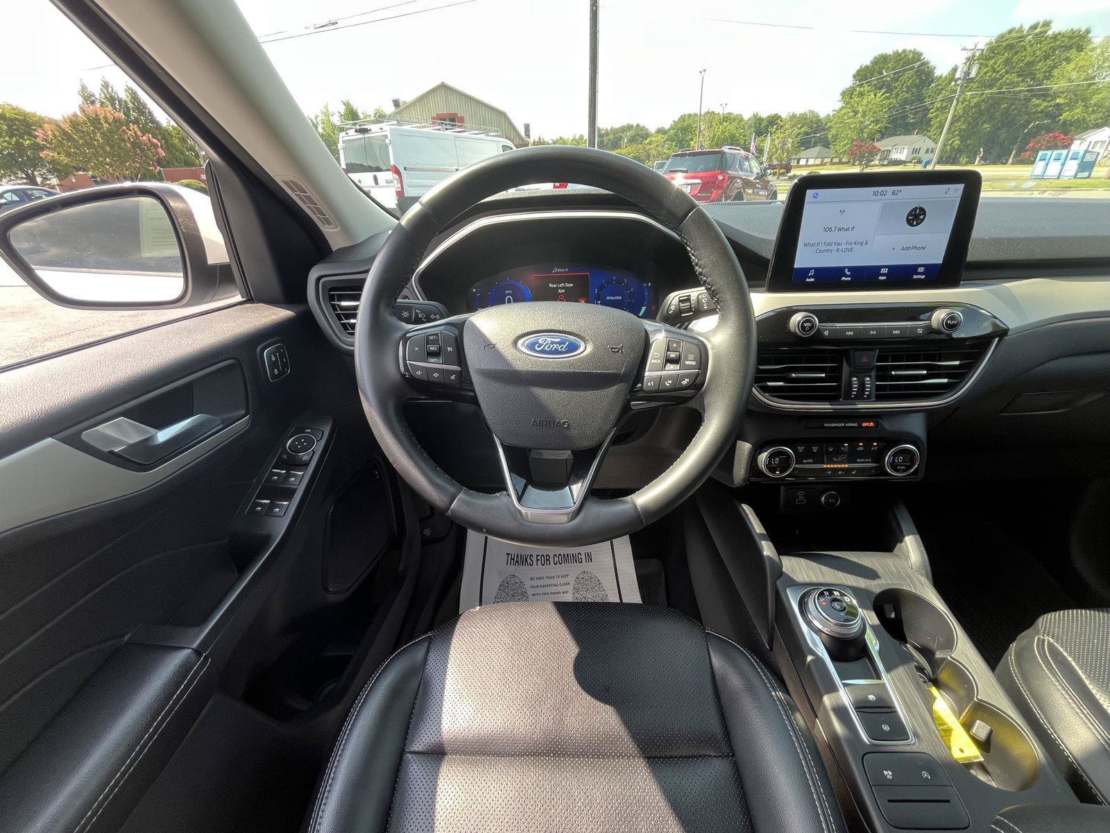 Used 2021 Ford Escape SEL w/ Technology Package FWD image 6