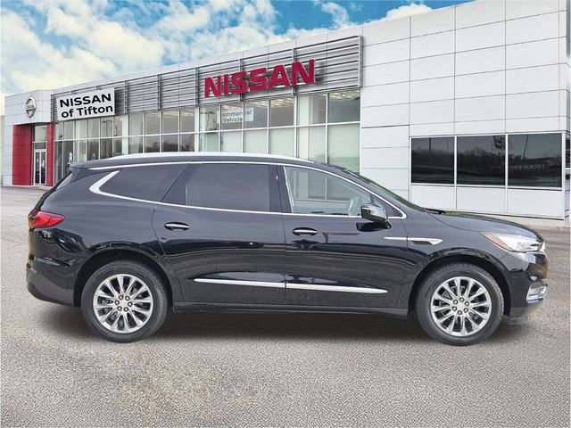 Used 2019 Buick Enclave Premium w/ Experience Buick Package image 3