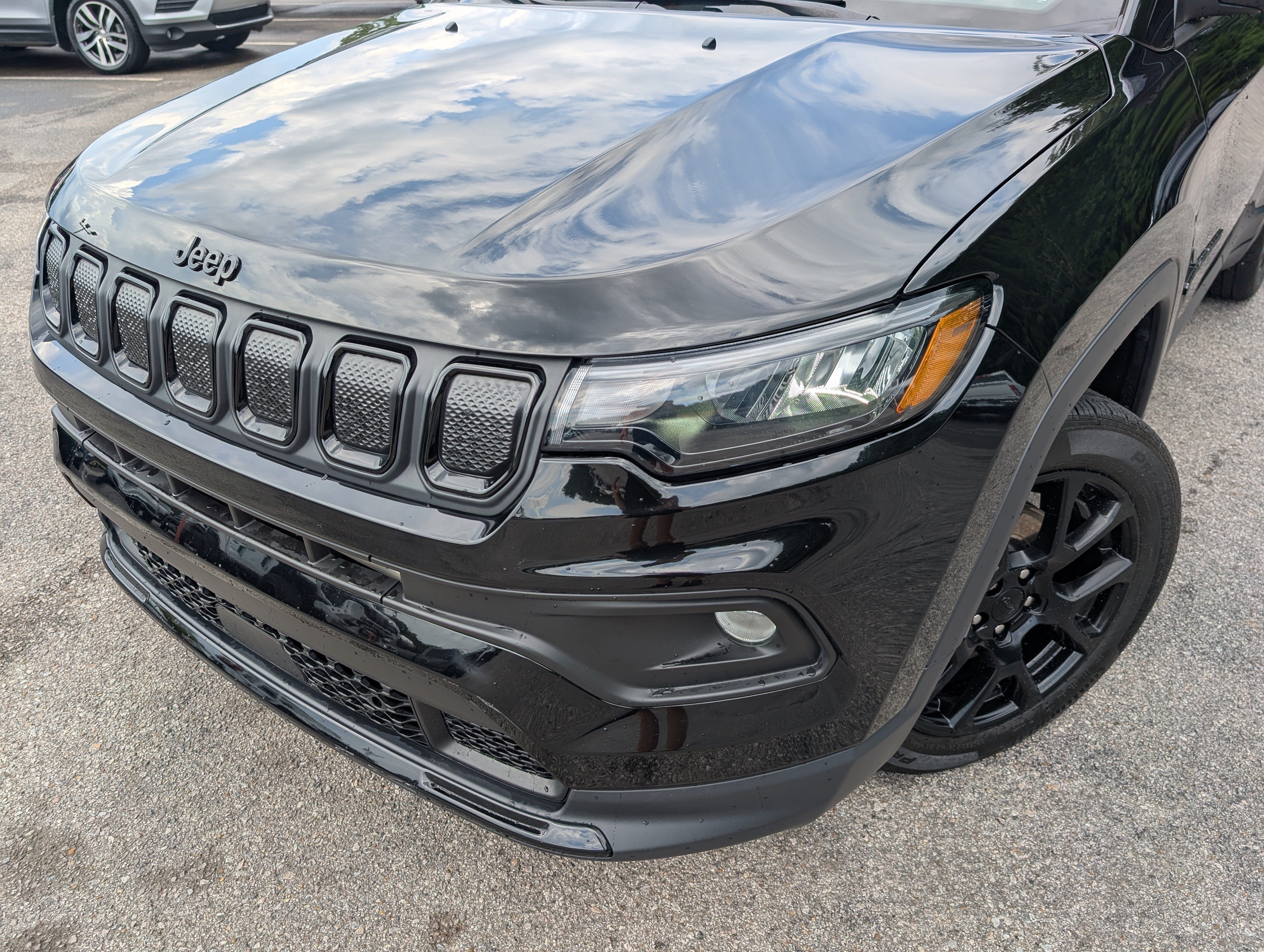 Used 2022 Jeep Compass Latitude w/ Convenience Group FWD image 13