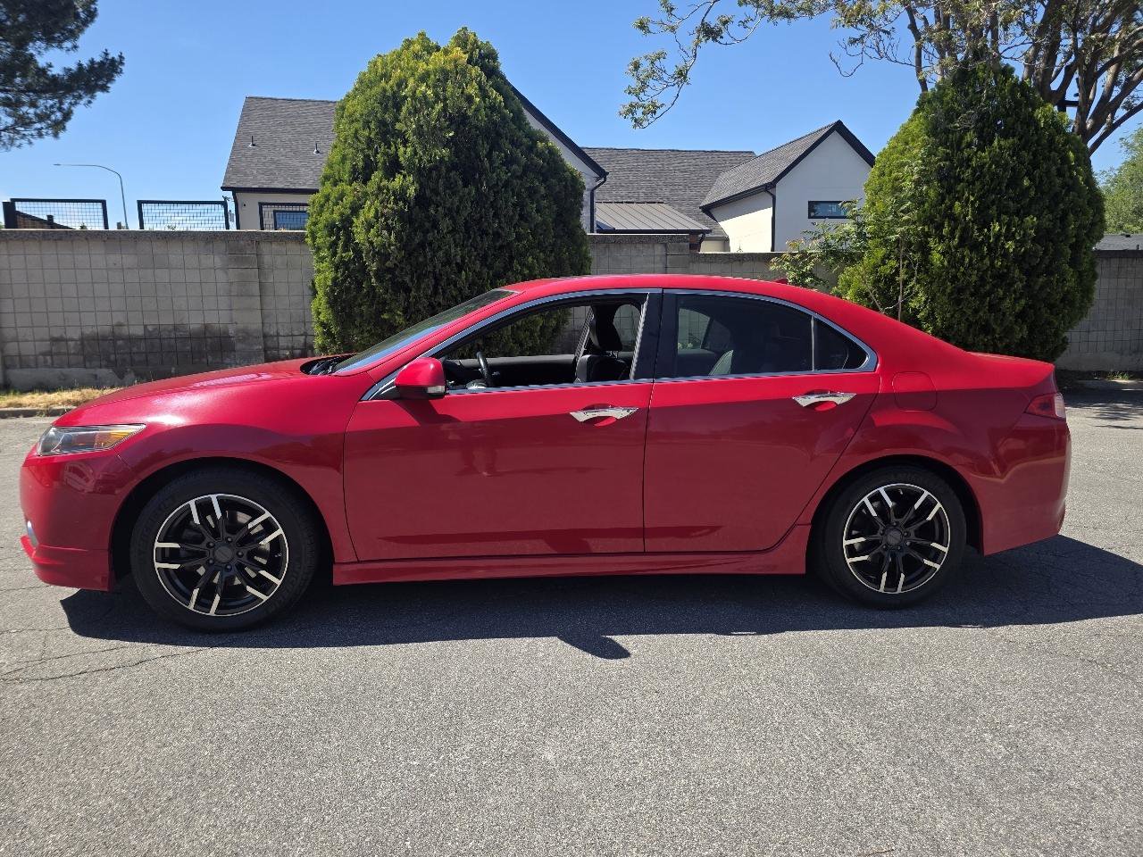 Used 2012 Acura TSX Special Edition FWD image 2