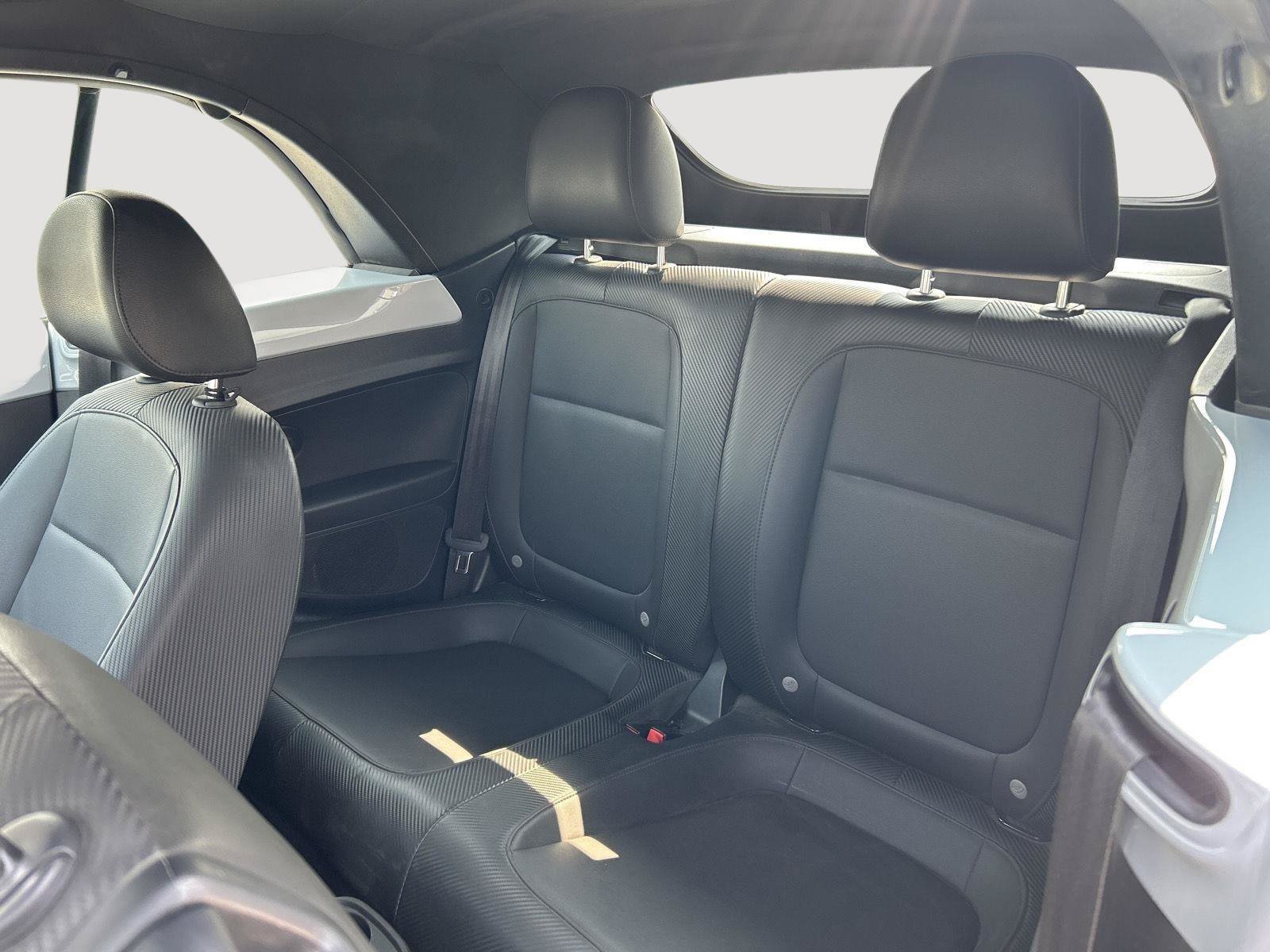Used 2019 Volkswagen Beetle 2.0T S FWD image 5