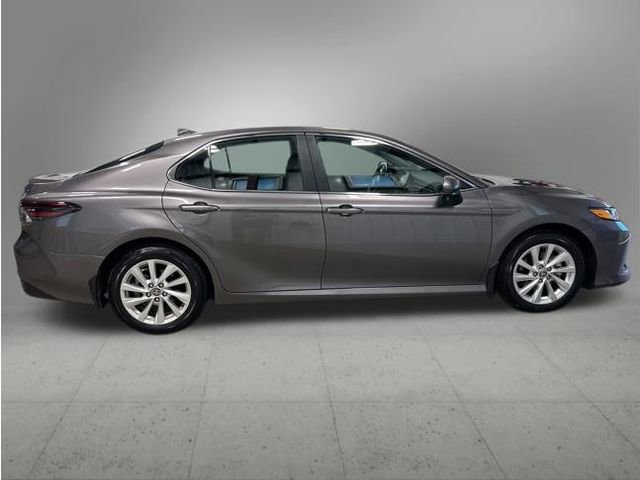 Used 2023 Toyota Camry LE FWD image 6