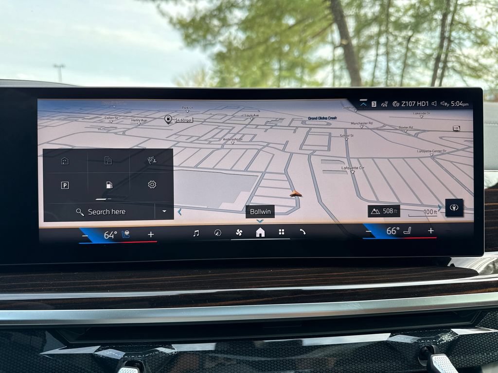 New 2026 BMW X7 xDrive40i w/ M Sport Package AWD/4WD image 17