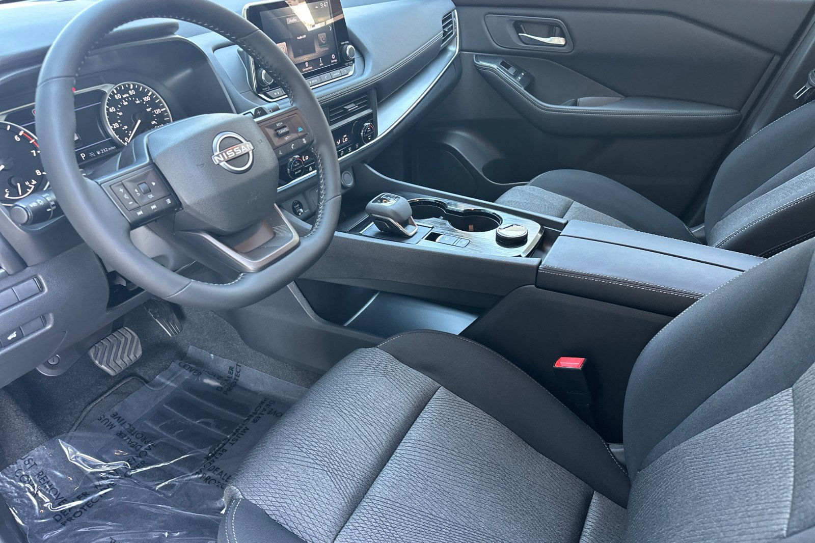 New 2026 Nissan Rogue SV w/ Cold Weather Package AWD/4WD image 10