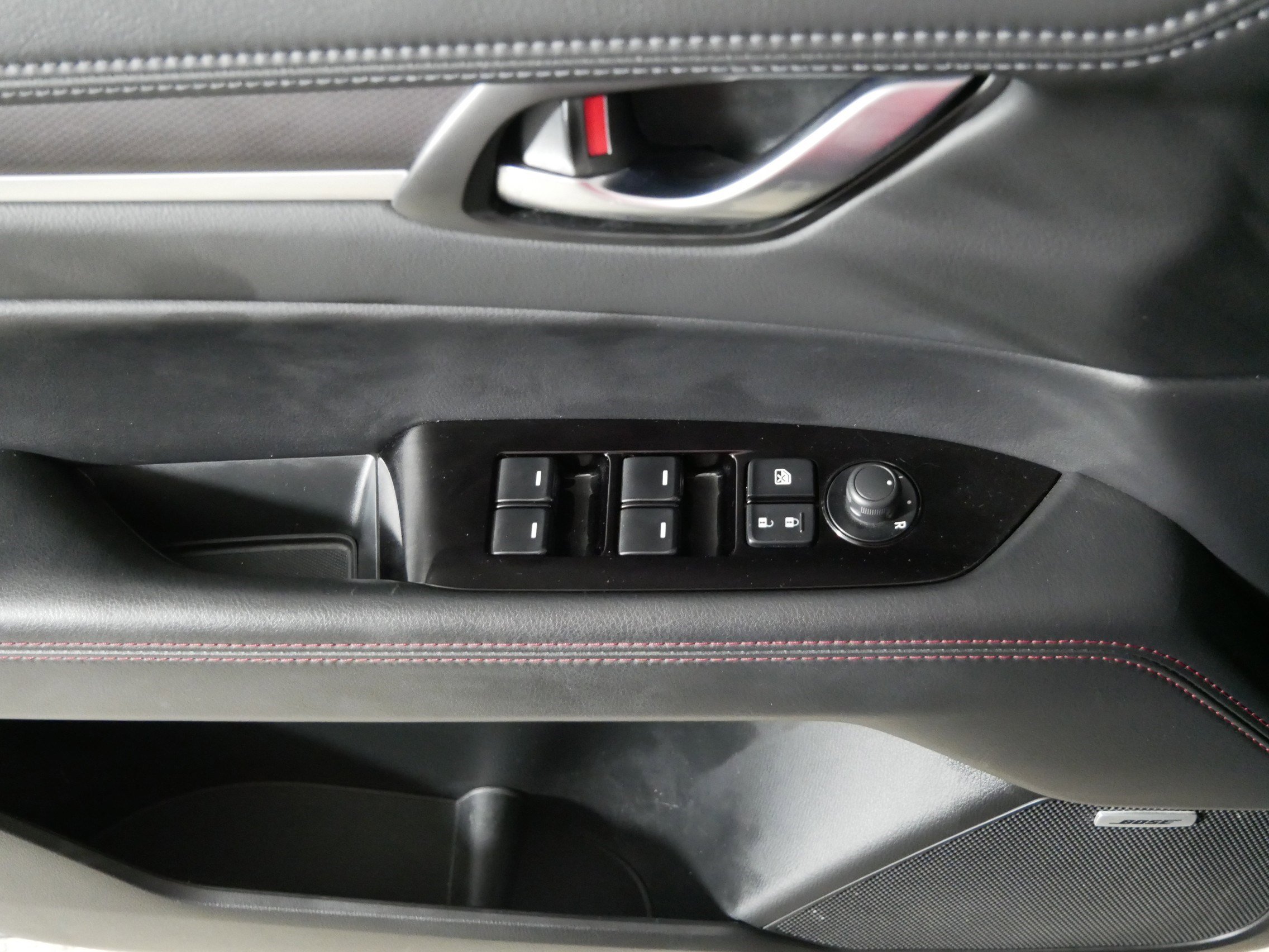 Used 2025 MAZDA CX-5 Carbon Edition image 19