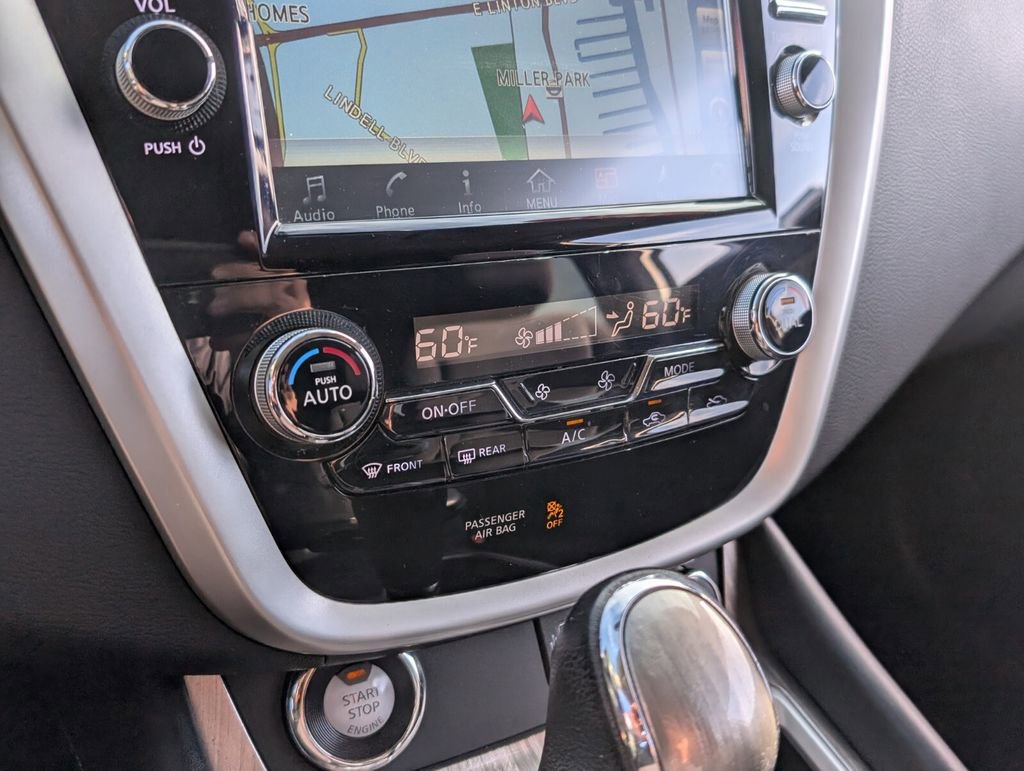 Used 2018 Nissan Murano SV FWD image 18