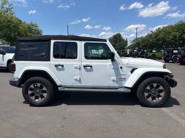 Used 2018 Jeep Wrangler Unlimited Sahara w/ Dual Top Group AWD/4WD image 2