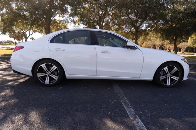 Used 2022 Mercedes-Benz C 300 Sedan image 2