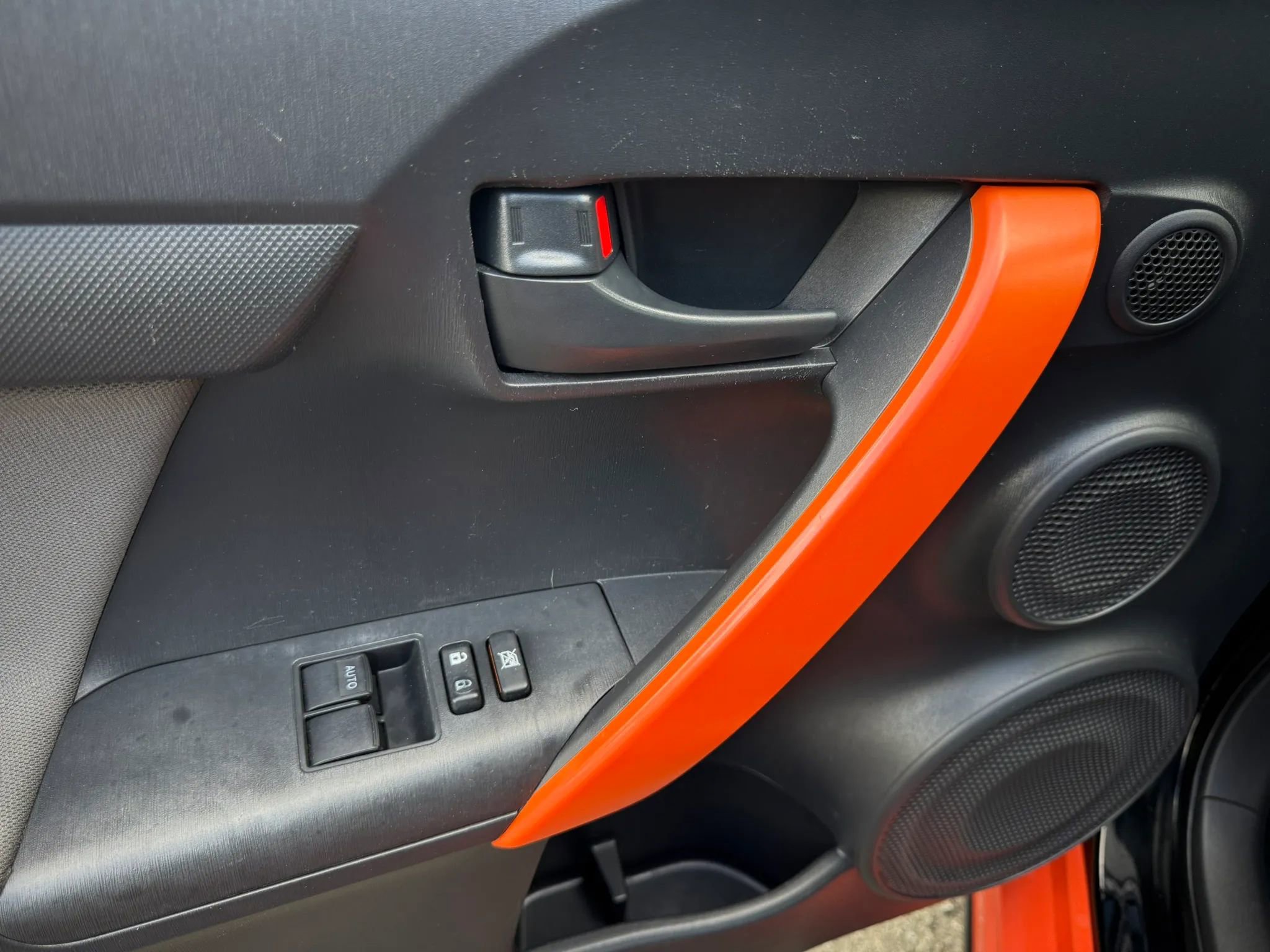 Used 2015 Scion tC image 26