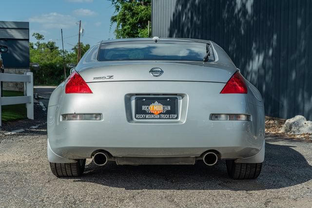 Used 2008 Nissan 350Z Touring RWD image 5