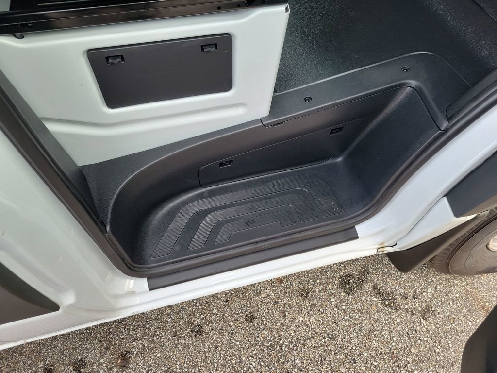 Used 2025 Mercedes-Benz Sprinter 2500 image 24