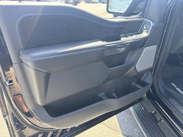 Used 2025 Ford F150 Platinum AWD/4WD image 16