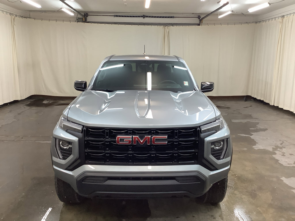 New 2026 GMC Canyon Elevation image 3