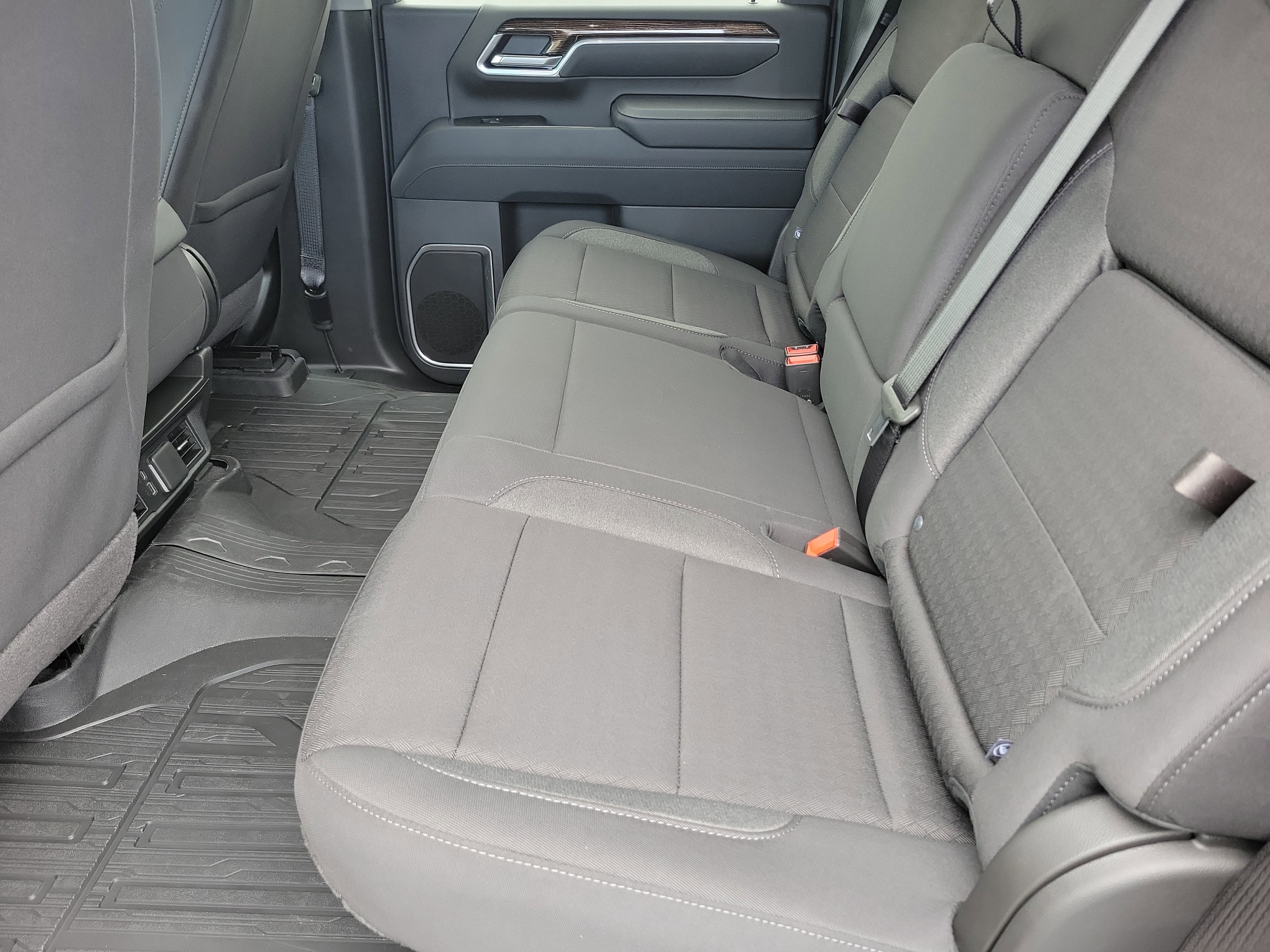 Certified 2026 GMC Sierra 2500 SLE w/ SLE Value Package; AWD/4WD image 12