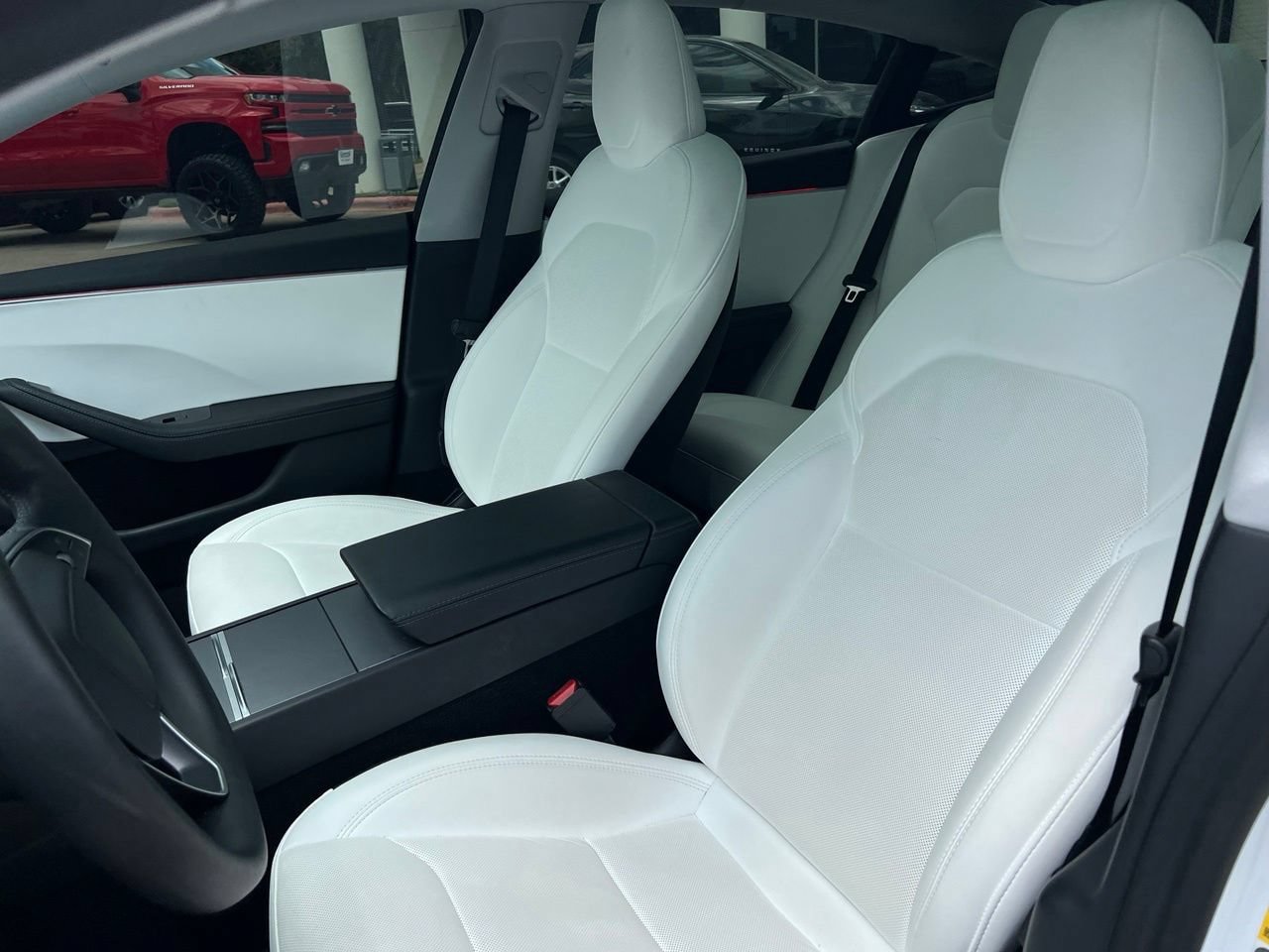 Used 2024 Tesla Model 3 Standard Range RWD image 9