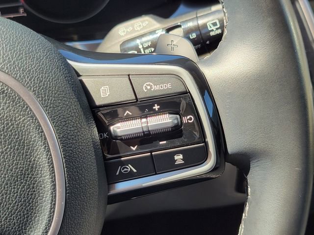 Certified 2022 Kia Sorento EX image 16