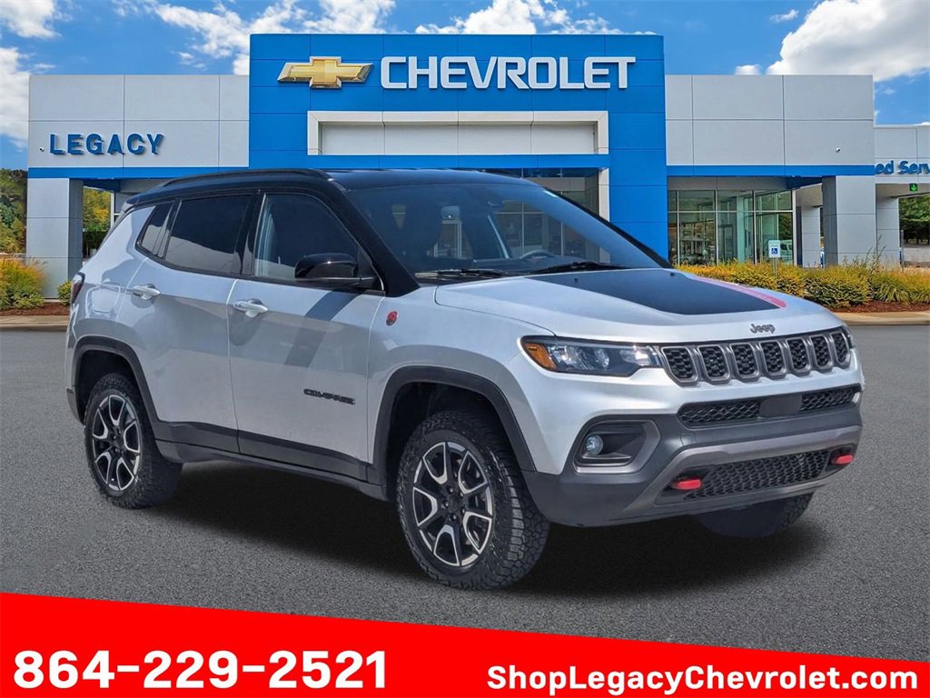 Used 2024 Jeep Compass Trailhawk