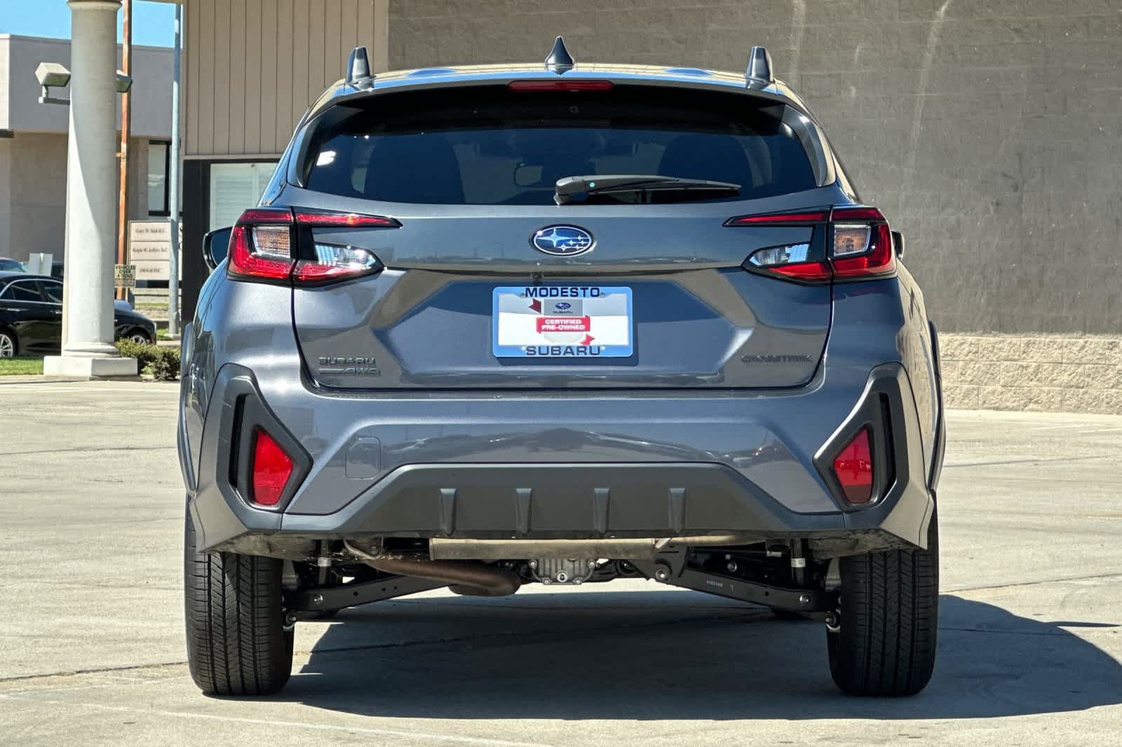 Used 2026 Subaru Crosstrek 2.5i Premium AWD/4WD image 4
