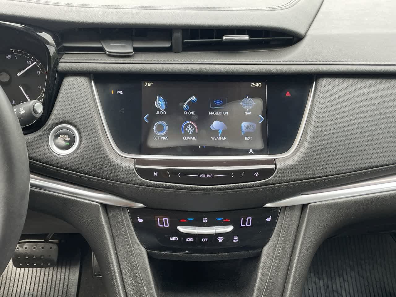 Used 2018 Cadillac XT5 Luxury w/ Driver Awareness Package AWD/4WD image 13