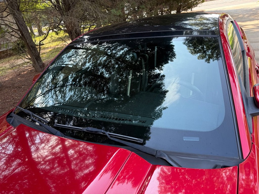 Used 2010 Ford Mustang GT Premium image 15