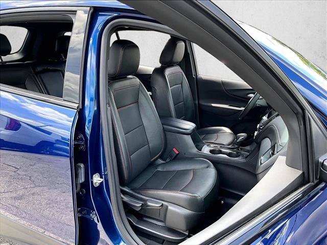 Certified 2023 Chevrolet Equinox RS w/ RS Leather Package FWD image 9
