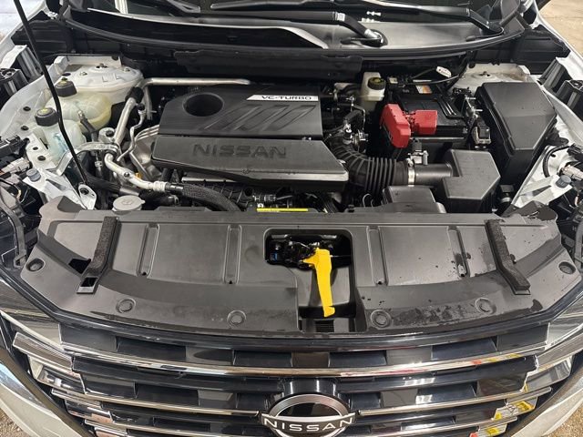 Used 2024 Nissan Rogue Platinum image 29