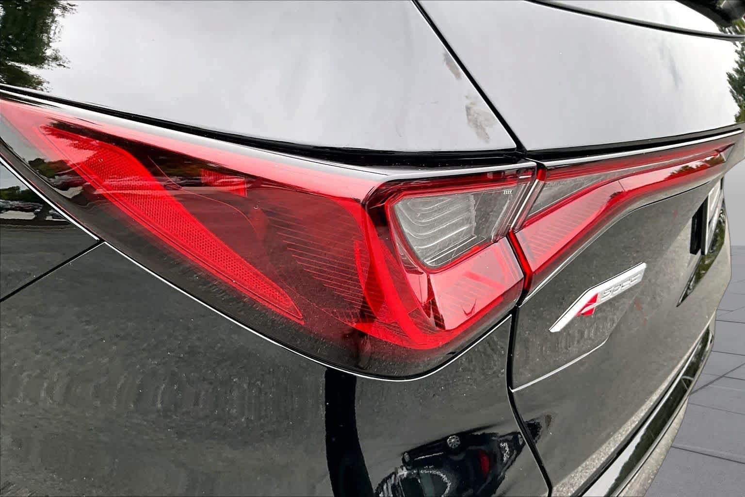Used 2022 Acura MDX A-Spec AWD/4WD image 29