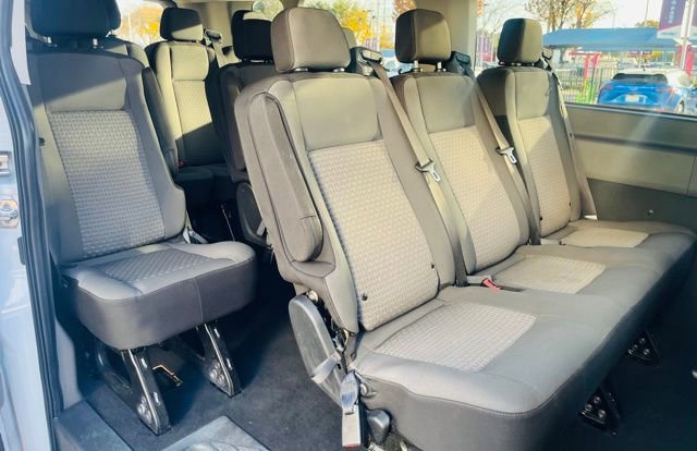 Used 2023 Ford Transit 350 XLT image 11