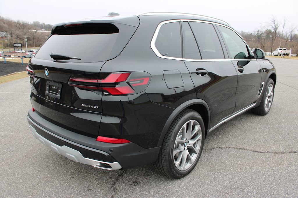 New 2026 BMW X5 xDrive40i w/ Executive Package image 8