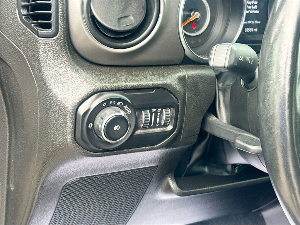 Used 2022 Jeep Wrangler Unlimited Sport AWD/4WD image 11