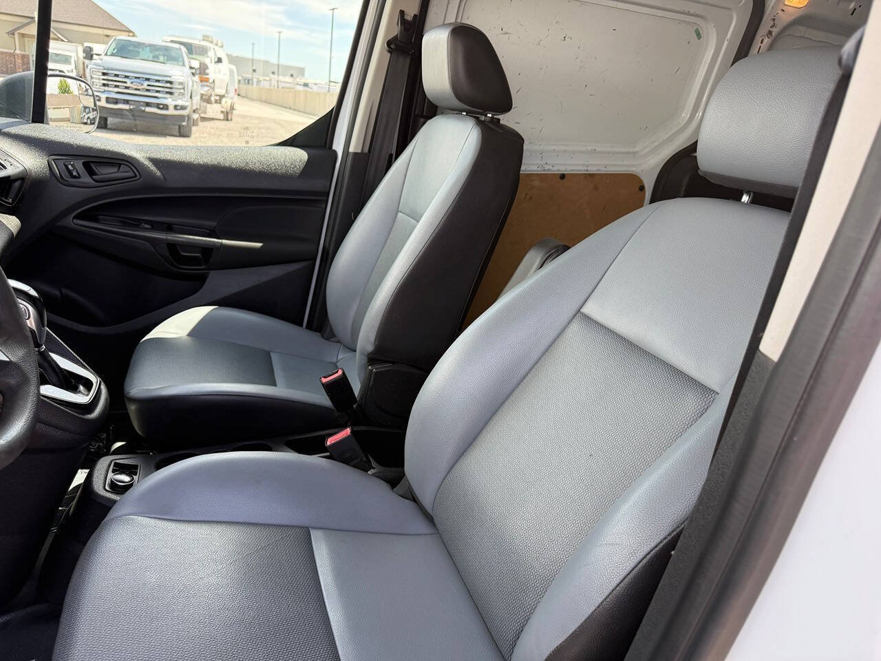Used 2016 Ford Transit Connect XL FWD image 15