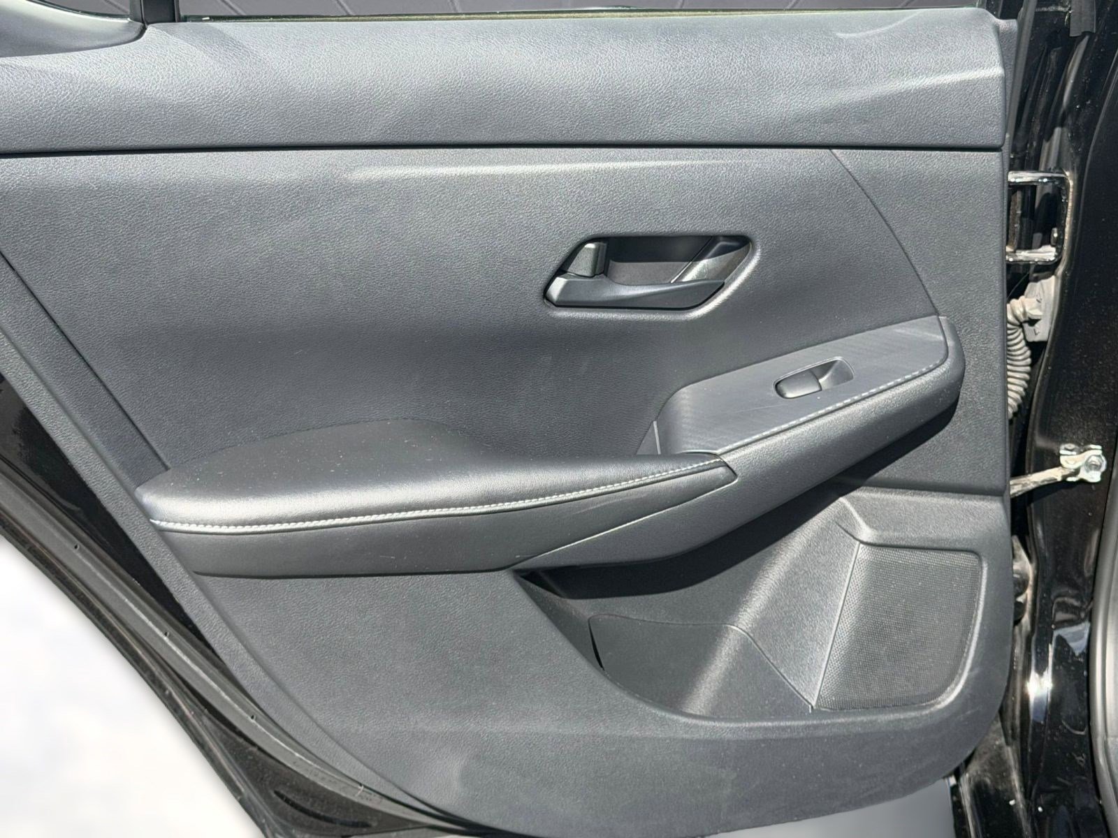 Used 2024 Nissan Sentra SV image 29