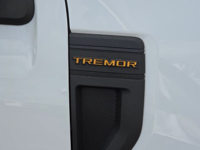 Certified 2025 Ford Maverick Tremor AWD/4WD image 9