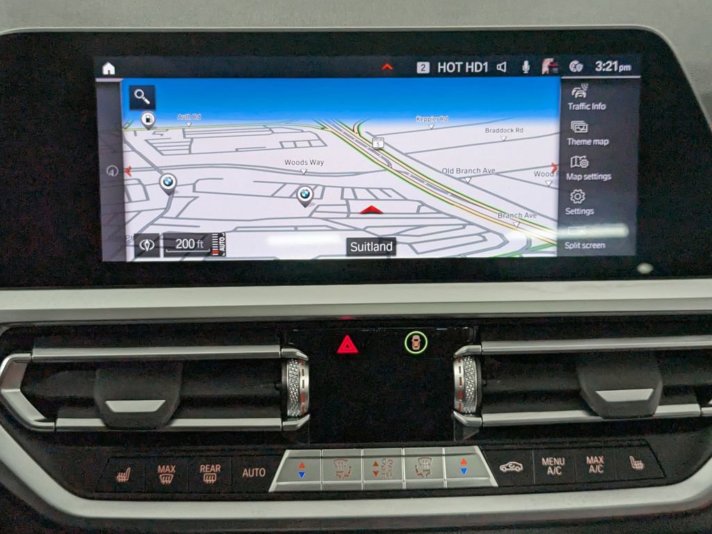 Certified 2022 BMW 330i xDrive Sedan w/ M Sport Package image 21