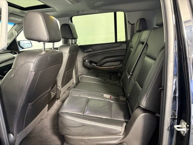 Used 2020 Chevrolet Suburban LT image 22