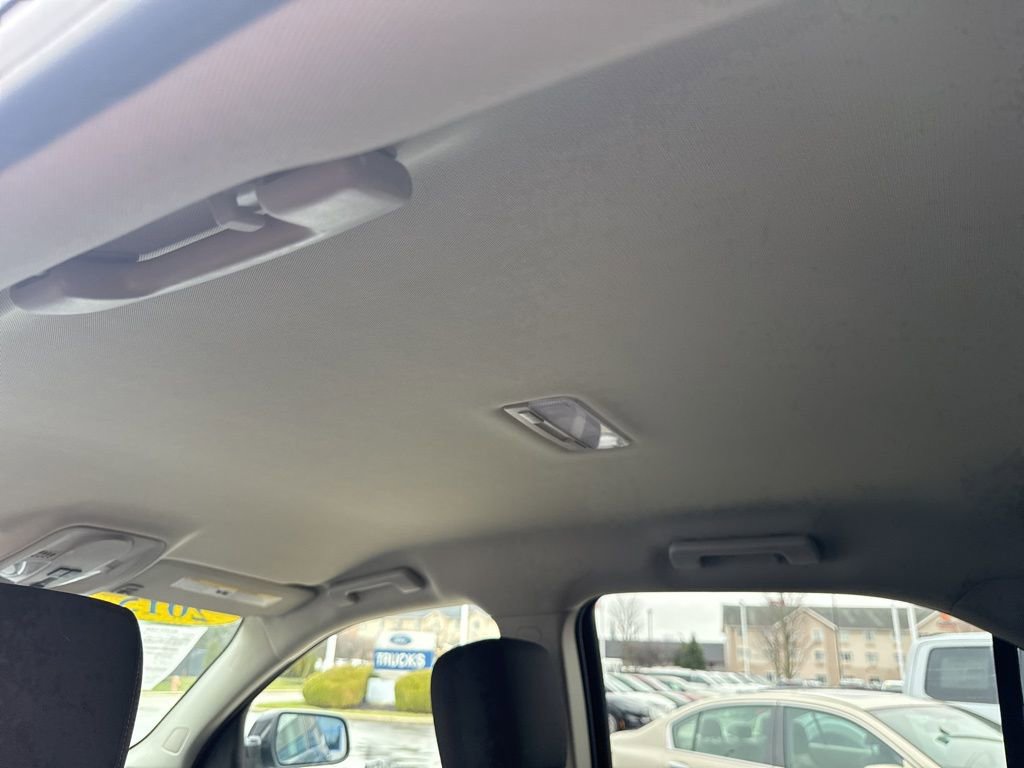 Used 2015 Chevrolet Equinox LT w/ Driver Convenience Package image 52