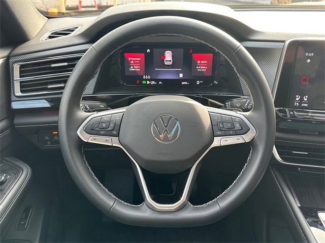 Certified 2025 Volkswagen Atlas Cross Sport SEL image 24