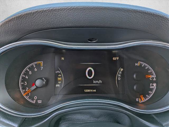 Used 2018 Jeep Grand Cherokee Altitude image 10