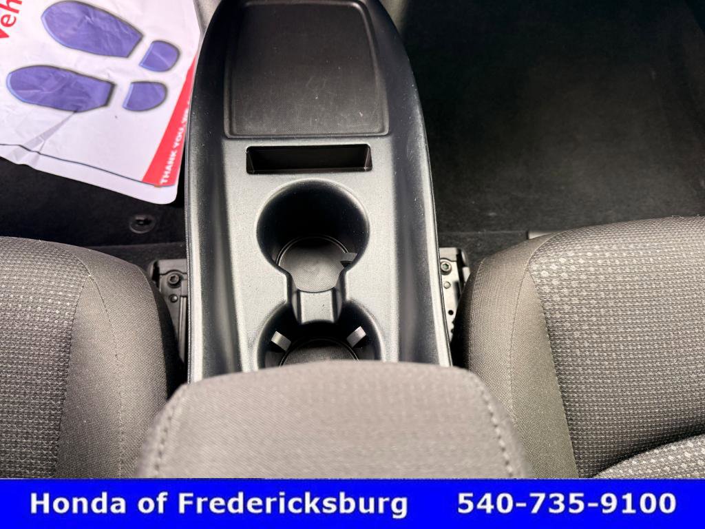 Used 2019 Toyota Prius LE w/ Carpet Mat Package image 37