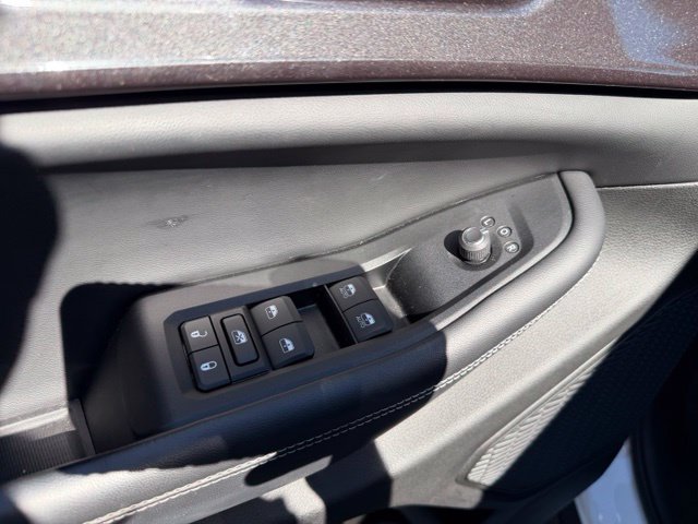 Used 2023 Jeep Grand Cherokee Altitude AWD/4WD image 32