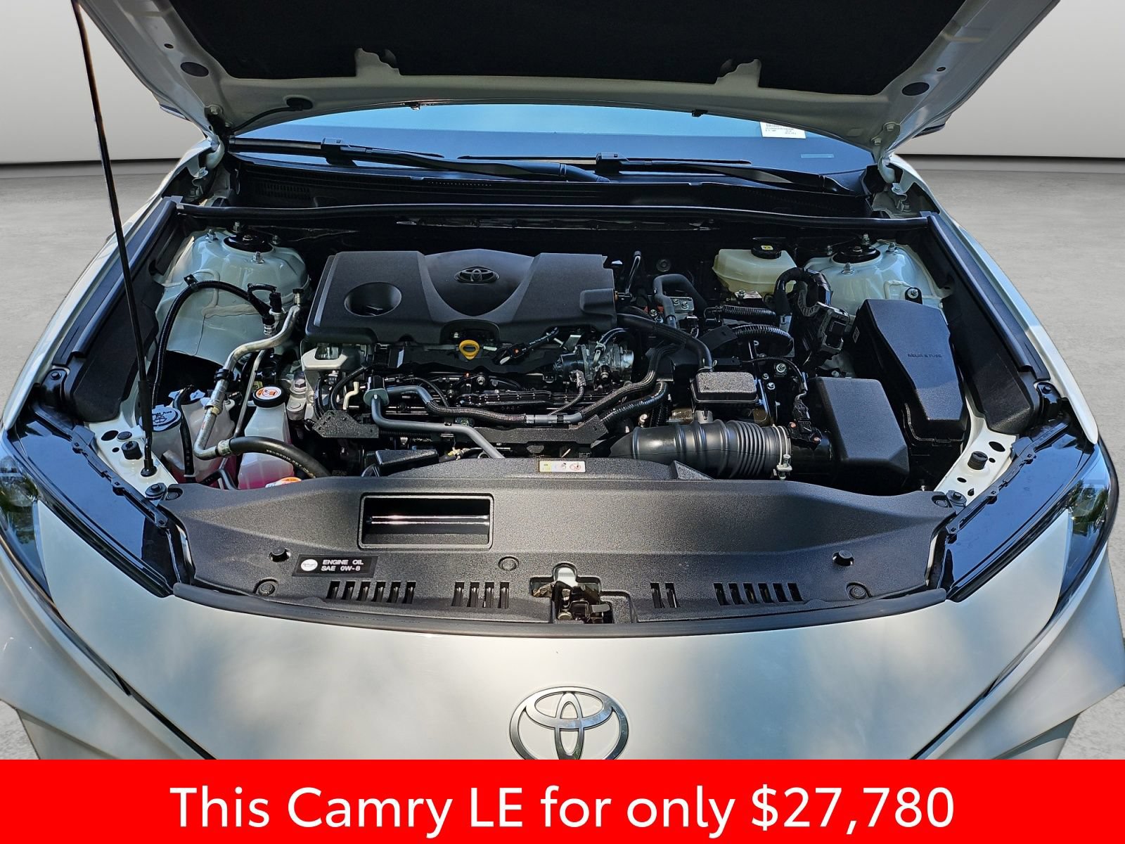 Used 2025 Toyota Camry LE FWD image 38