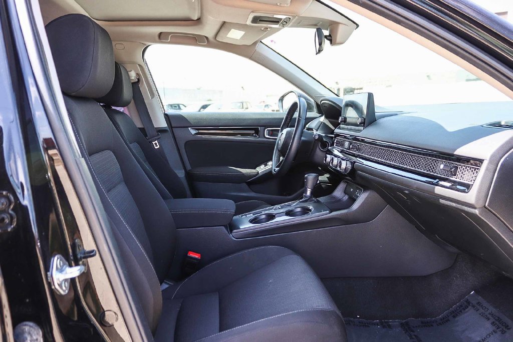Used 2023 Honda Civic EX image 17