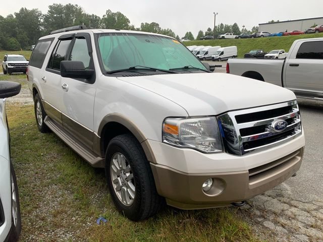 Used 2014 Ford Expedition EL XLT w/ Equipment Group 202A AWD/4WD image 2