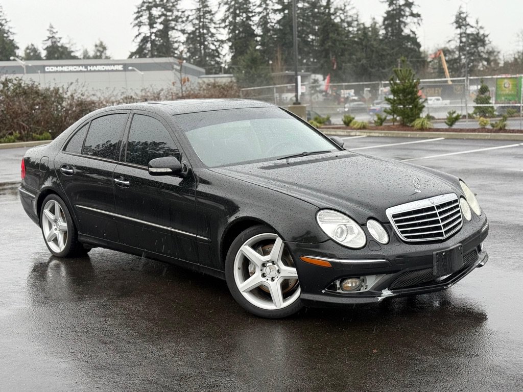 Used 2009 Mercedes-Benz E 350 Sedan image 2