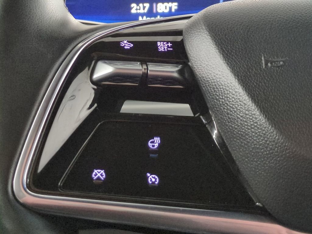 Used 2024 Cadillac Lyriq Sport image 26