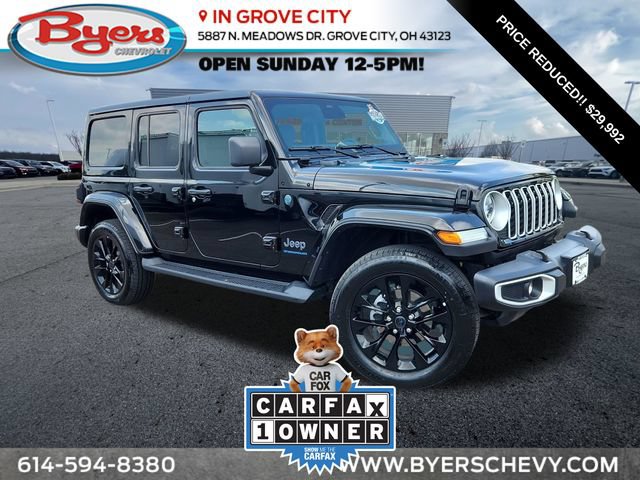 Used 2025 Jeep Wrangler Unlimited Sahara AWD/4WD image 1