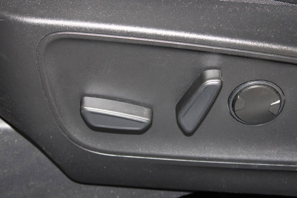 Used 2023 Ford Escape ST-Line w/ Tech Pack #1 image 18